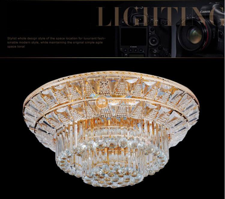 Đèn ốp trần pha lê kiểu dáng độc đáo CM281-8